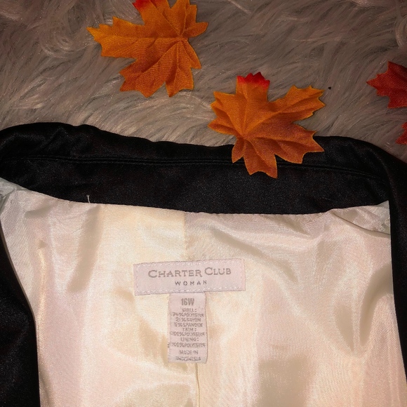 Classic Tuxedo Professional Work Blazer (16W) - Picture 3 of 4